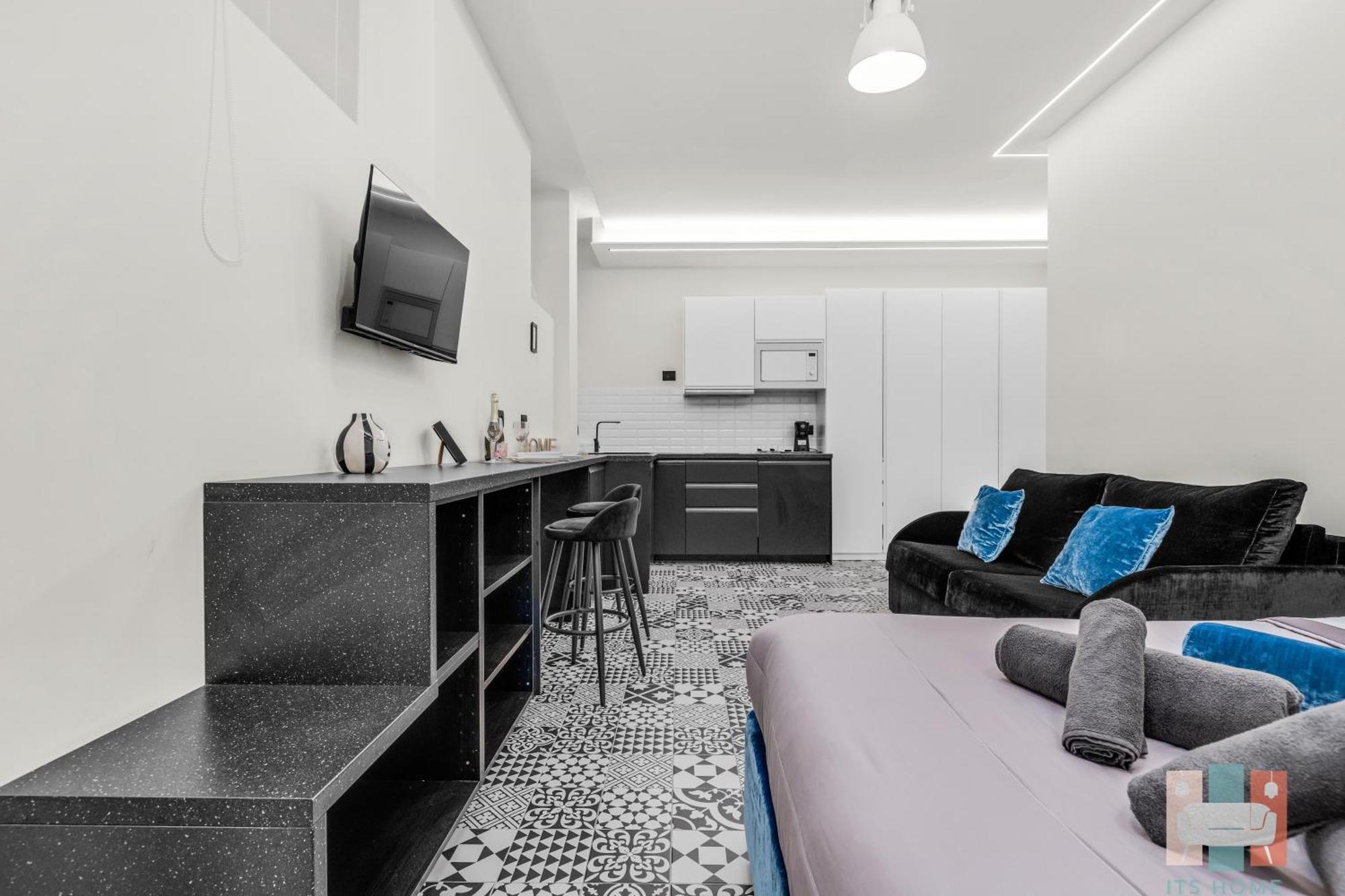 Pab60 -Crescenzago-Luxury Blue House — Photos 2